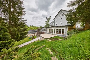 Property grounds - Hotel AURI (Rudník)