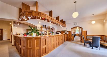 Hotel AURI