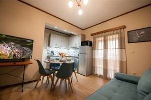 Interior - Χαλαρώστε σε ένα ιδιωτικό μέρος 1χλμ απ'τη θάλασσα (Gargalianoi)