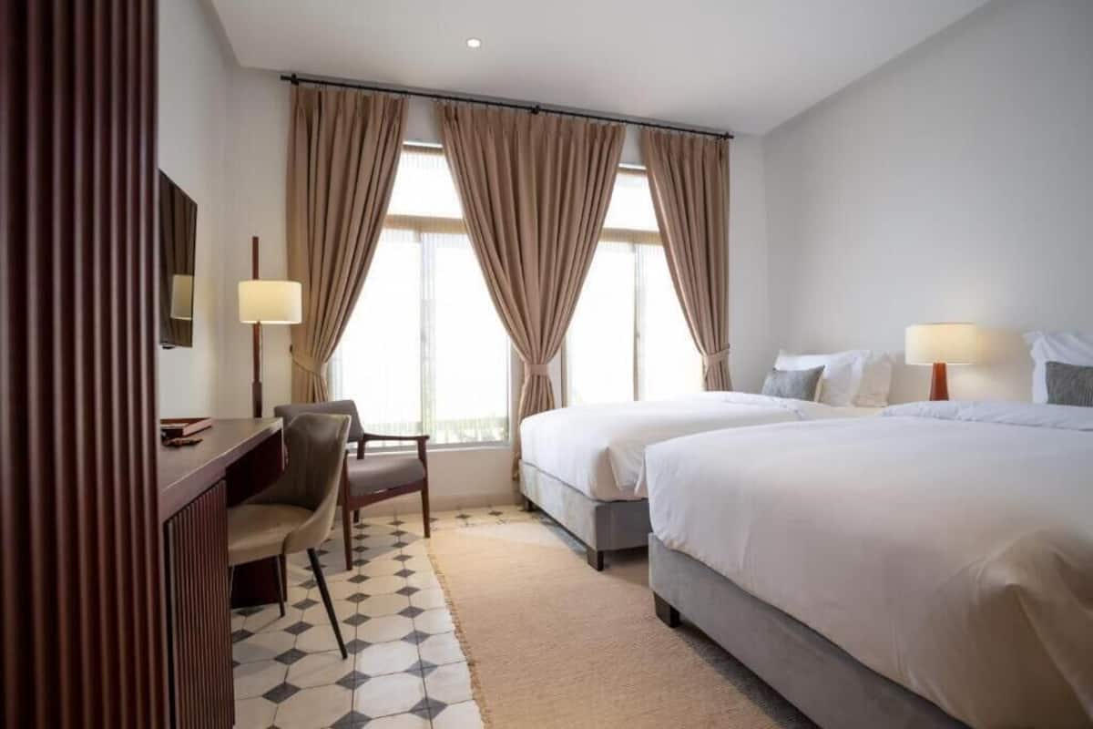 Deluxe Double or Twin Room