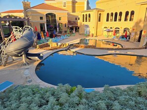 Indoor pool, outdoor pool