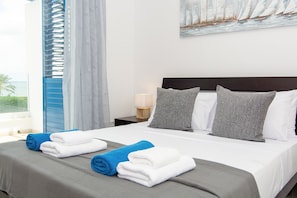 3 chambres, fer et planche à repasser, Wi-Fi gratuit