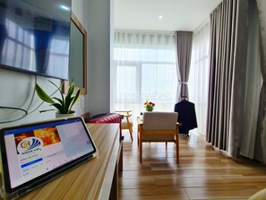 Habitación doble Deluxe | Escritorio, wifi gratis y ropa de cama 