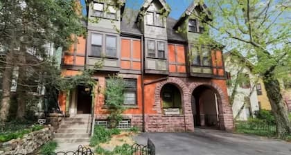 Majestic Historic Mansion in Allentown