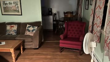 Apartment, 1 Bedroom | Living area | Smart TV