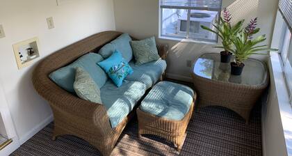 Residential Bungalow 2 Bedroom Home by RedAwning