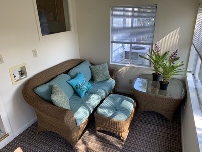 Residential Bungalow 2 Bedroom Home by RedAwning