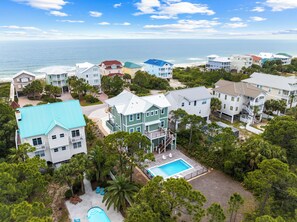 Exterior - Shell Yea: 5 Bedroom Beach View Home in the Plantation- Sleeps 10, Private Pool (St. George Island)