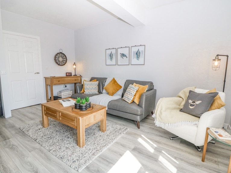 Sea La Vie, Family Friendly, Country Holiday Cottage In Benllech - Benllech