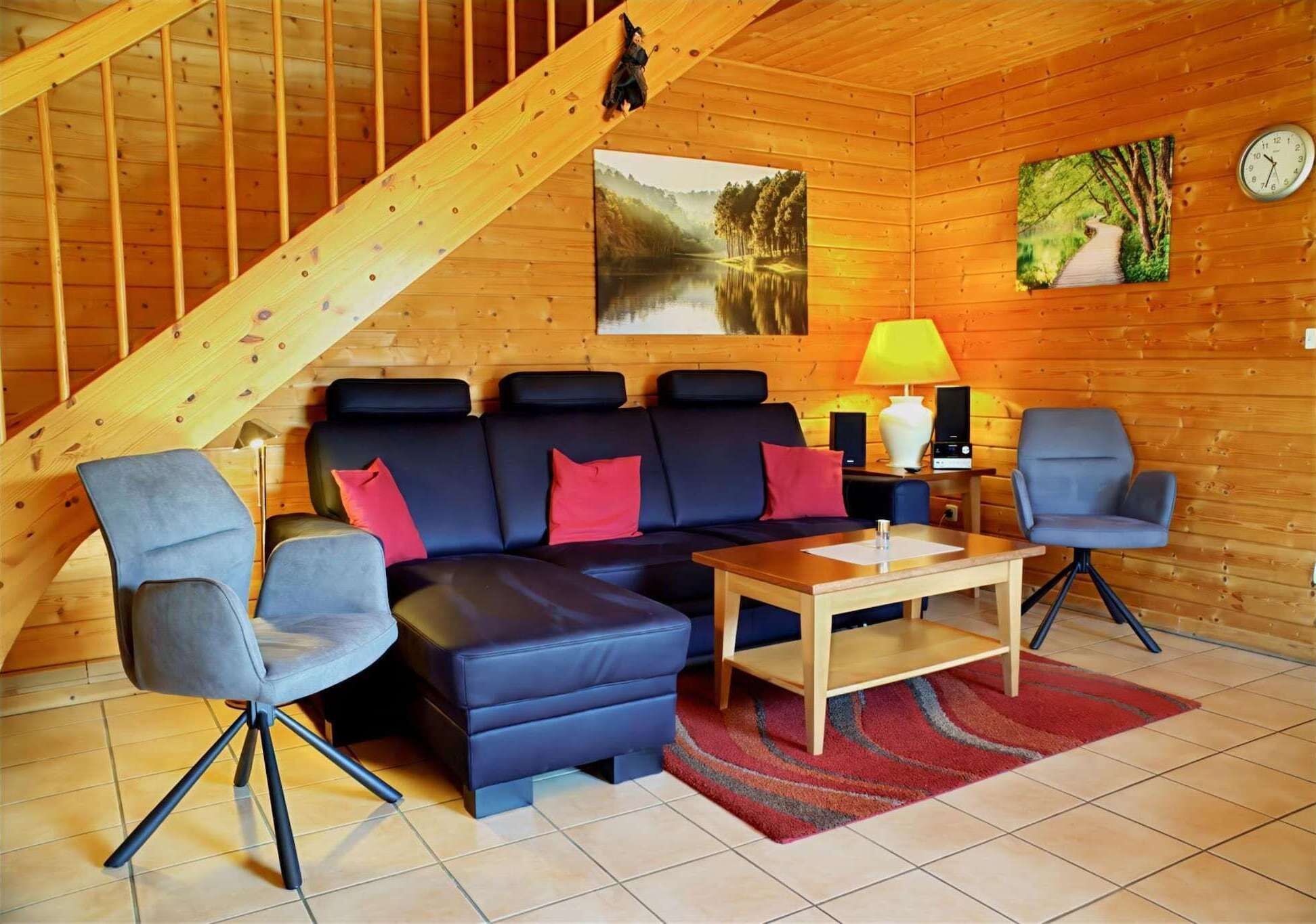 Una Smart TV, una chimenea