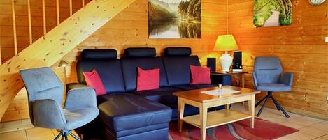 Una Smart TV, una chimenea
