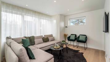 Televisie en een kantoor