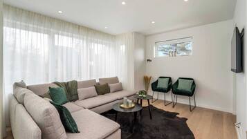 Télévision, espaces bureaux