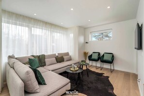 Televisie en een kantoor