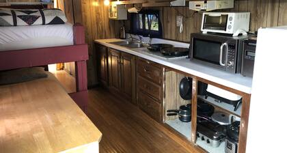Antique 1958 Spartan Camper Trailer, Ocean Lakes Cmpgrnd, I-33.