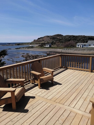 Oceanview Cottage