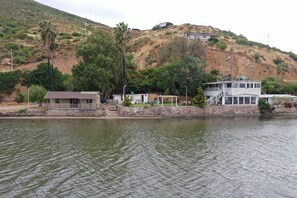 Exterior - Water and mountain view 1 bedroom (Ensenada)