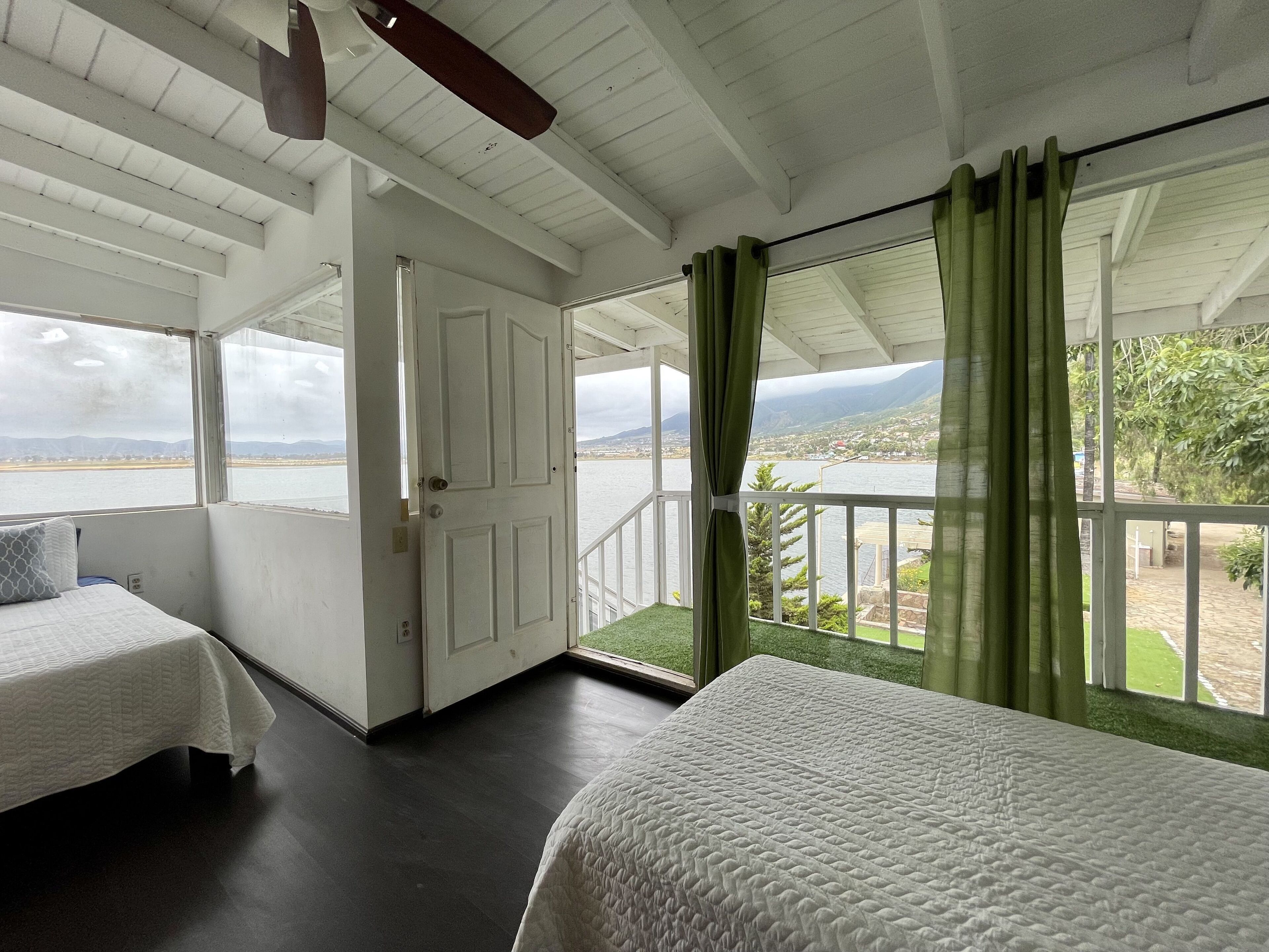 6 多间卧室、熨斗/熨衣板、免费 WiFi、床单