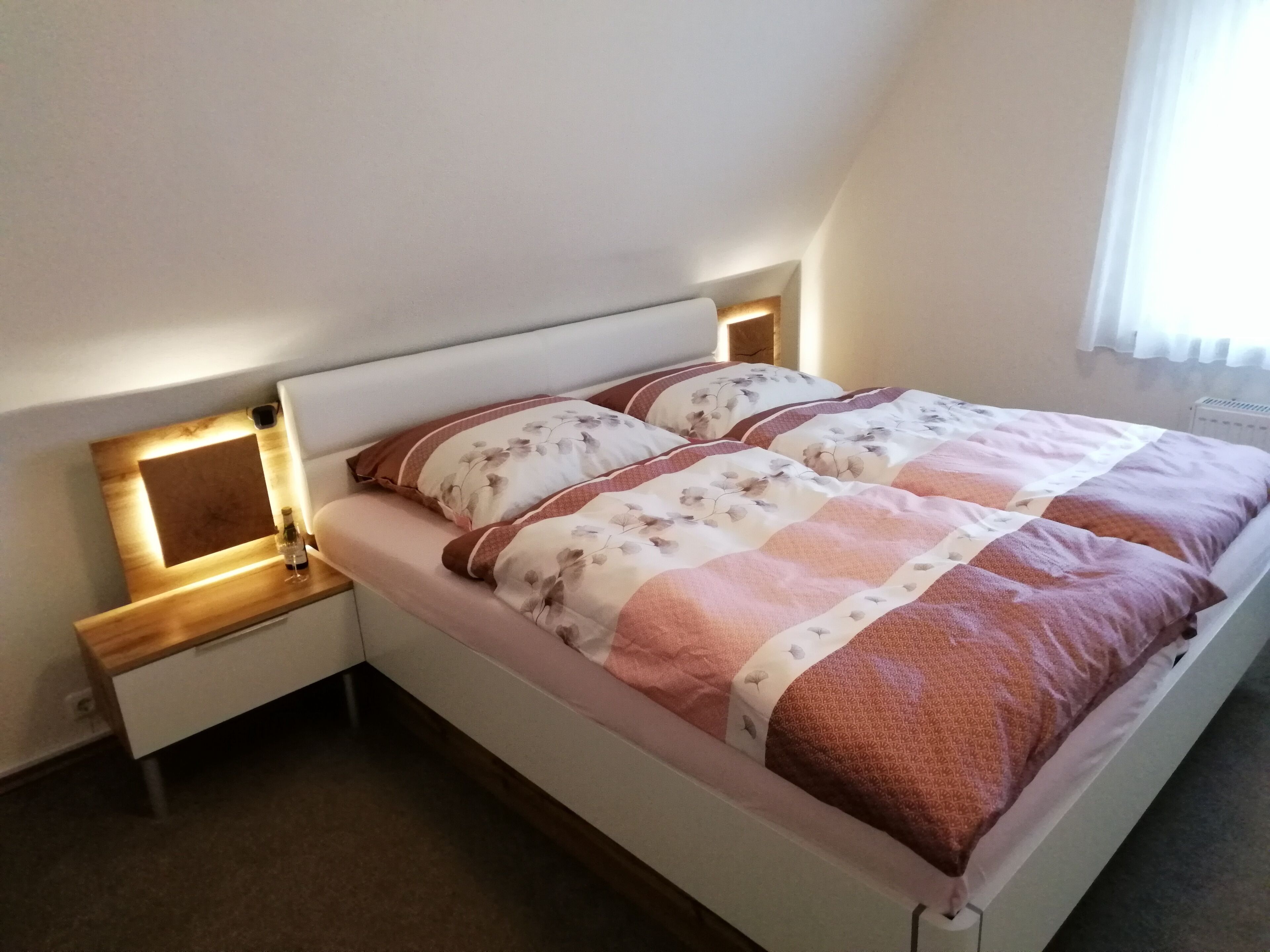 2 bedrooms, soundproofing, iron/ironing board, WiFi