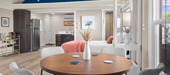 Downtown* 30 min. to Skiing* Walk to Dining, Shopping, Parks, Museums, and more!