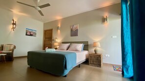 1 habitación y caja de seguridad en la habitación 