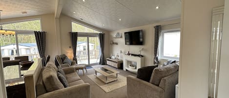 Luxury Mobile Home | Living area