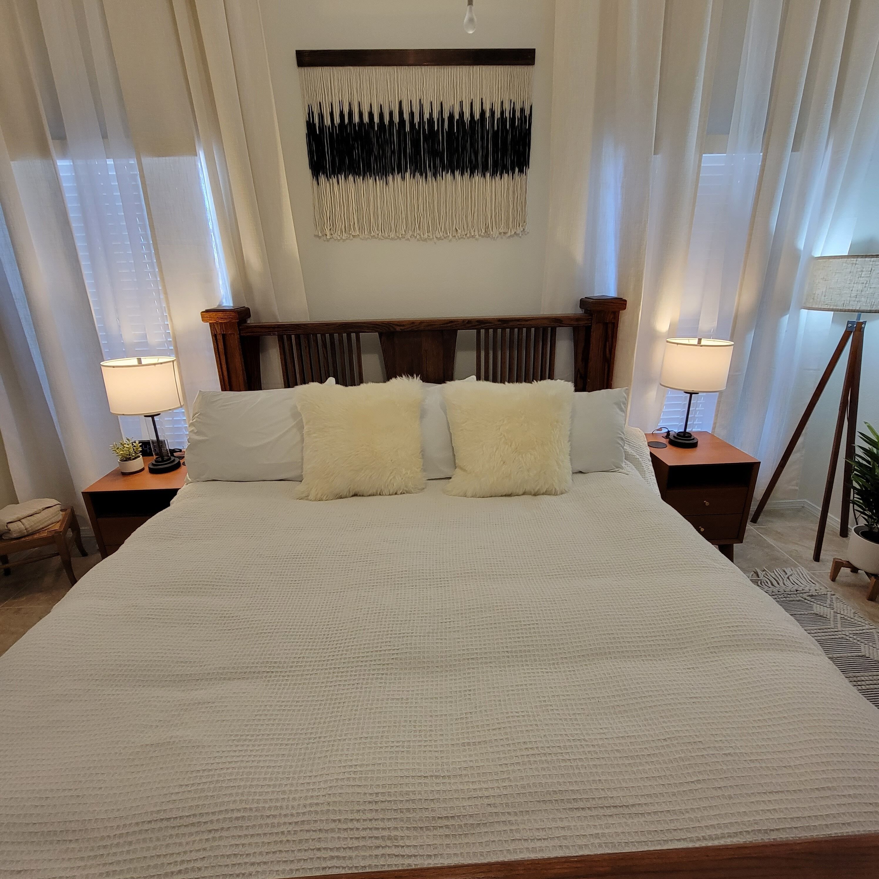 2 habitaciones, tabla de planchar con plancha, wifi y ropa de cama 
