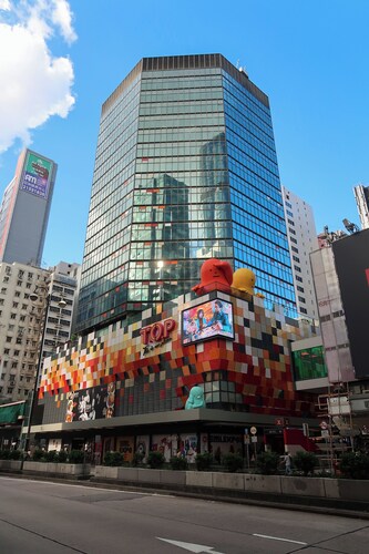 Cozy hostel 2 pax, airport 30mins, 2mins Mongkok MTR,many tourist spots nearby.