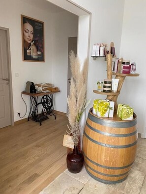 Sauna, hot tub, steam room, body treatments, deep-tissue massages - Le Goluret  (Couvignon)