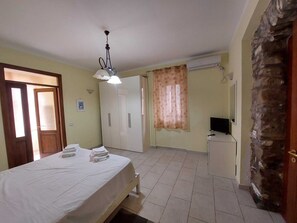 2 camere, ferro/asse da stiro, Wi-Fi, lenzuola