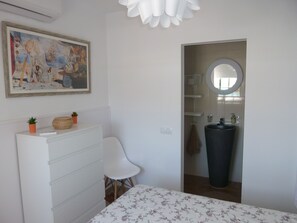 2 Schlafzimmer, Bettwäsche