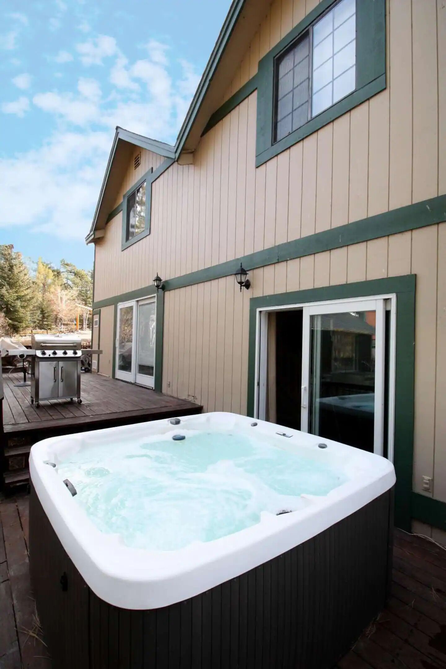 Gilner Point - Close to the Lake A/C & Dog Friendly!