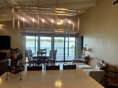 Large, shady patio with deep-water two-story dock with sunset views. Sleeps 8
