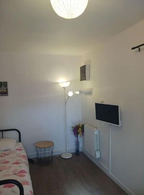 1 chambre, draps fournis