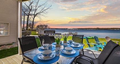 4BR Lakefront · Pier · Game Room · Sleeps 16
