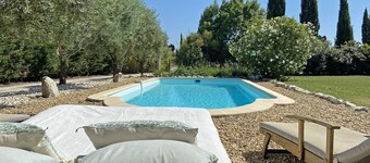Mas Provençal - <15min Avignon TGV - à Proximité de Saint-rémy-de-provence