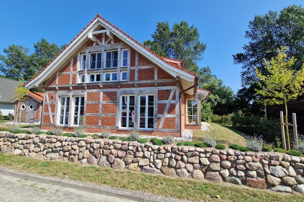Storchenhuus Straßenansicht