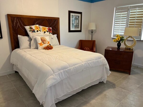 2 bedrooms, bed sheets