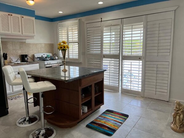 Private kitchen - Long Island Comfort (Long Island)