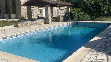 Alberca al aire libre