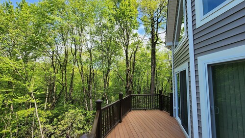 Beautiful new home near Blowing Rock