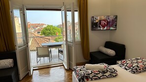 Comfort Apartment | Terrace/patio - IRIS OASIS (Split)