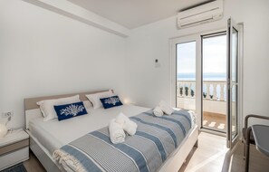 5 habitaciones, cuna de viaje, wifi gratis y ropa de cama 