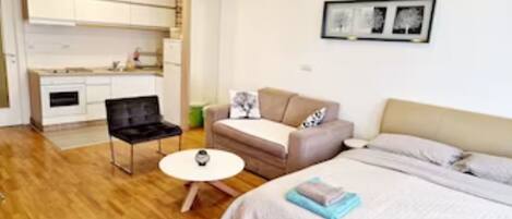 1 habitación y ropa de cama