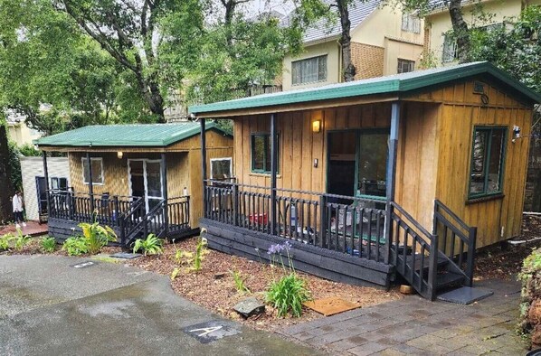 Family Cabin | Free WiFi, bed sheets - Touchwood Motor Inn (Auckland)