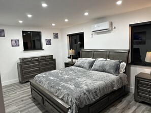 3 bedrooms, iron/ironing board, free WiFi, bed sheets - Nice cozy home 3B/1B near UM, Baptist Hospital and Dadeland mall (South Miami)