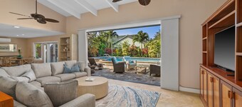 Poipu Kai 3 Bedroom with Pool and Spa steps to Shipwreck Beach