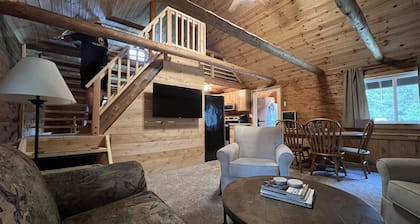 Waterfall Cabin - Pictured Rocks Lodging