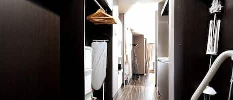 Suite familiar | 1 dormitorio, tabla de planchar con plancha, wifi gratis y ropa de cama