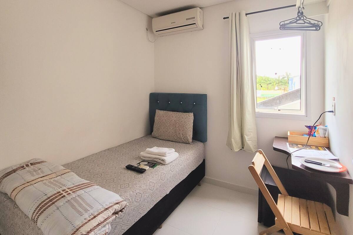 Economy Single Room